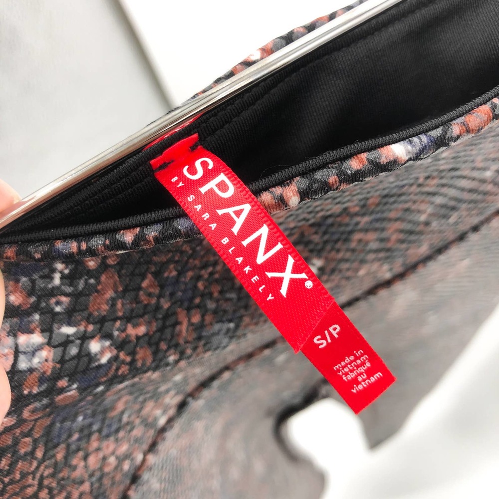 NWT SPANX Faux Leather Snake Print Leggings in Mocha Snake Size S High Waisted - Picture 7 of 8